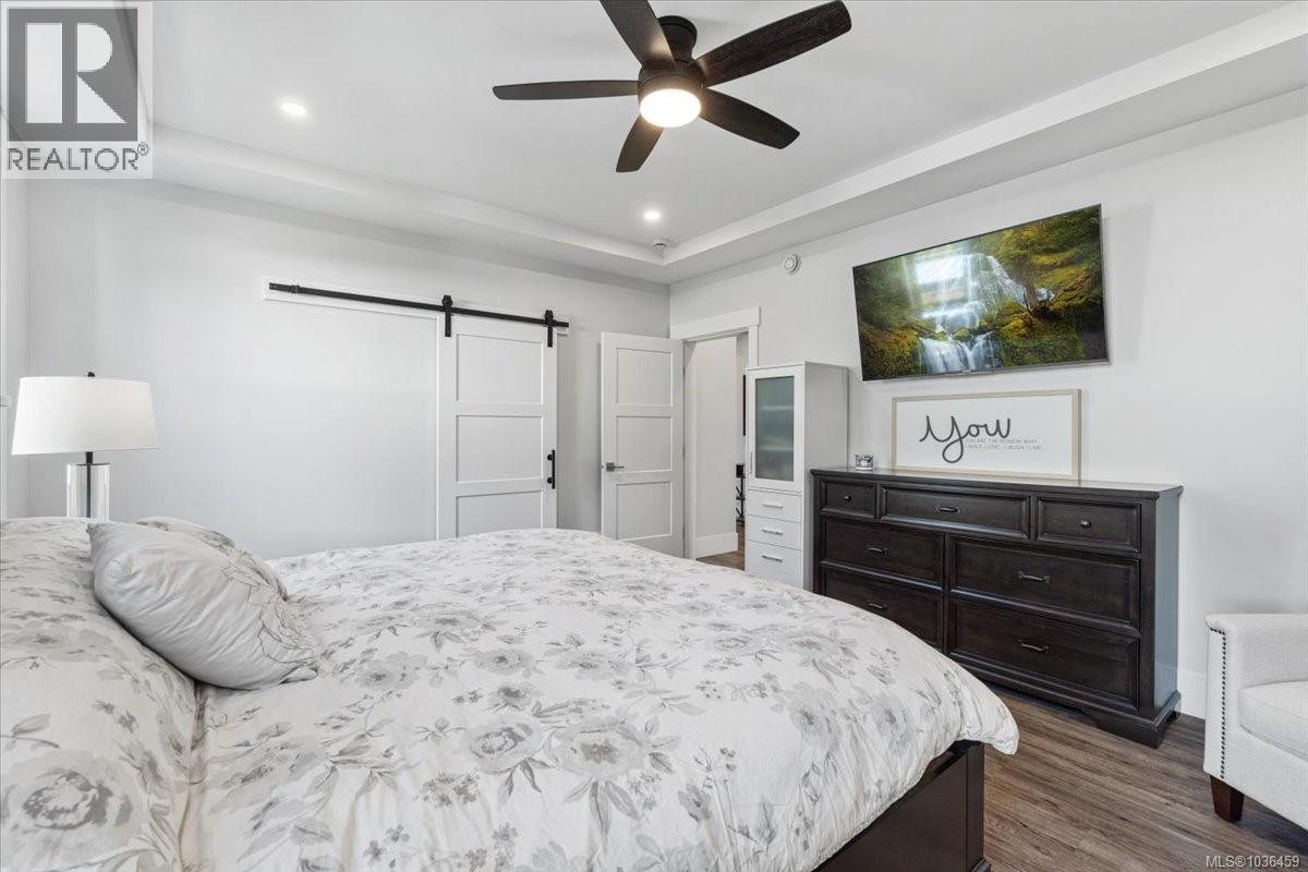 389 Whitmee Rd - 16