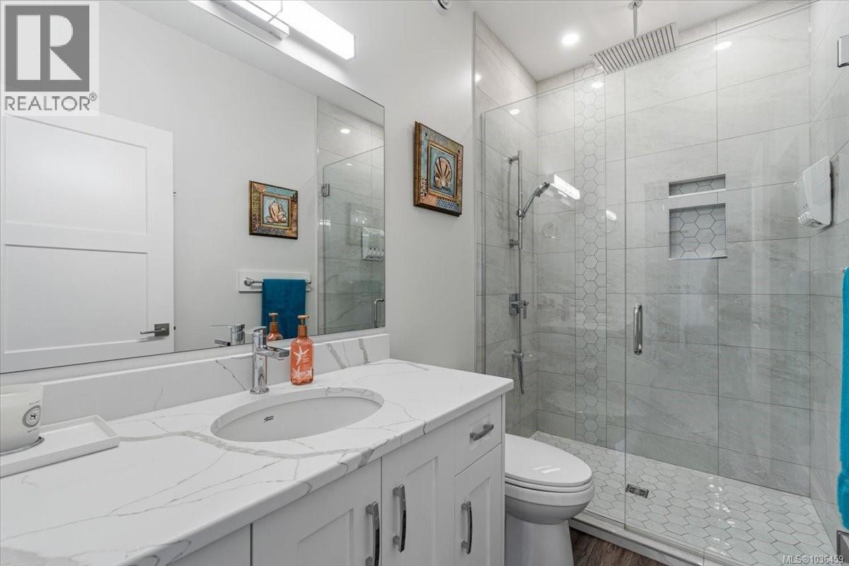 389 Whitmee Rd - 22