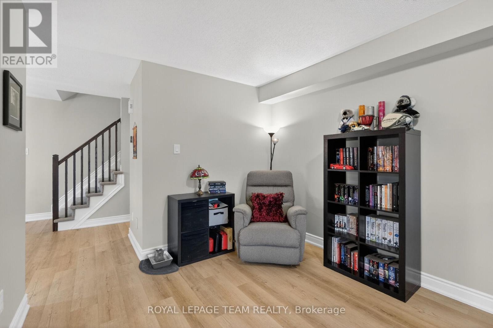 216 CAYMAN ROAD - 20