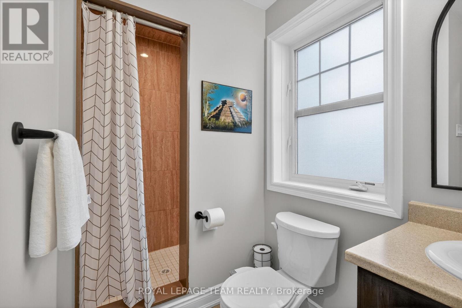 216 CAYMAN ROAD - 43