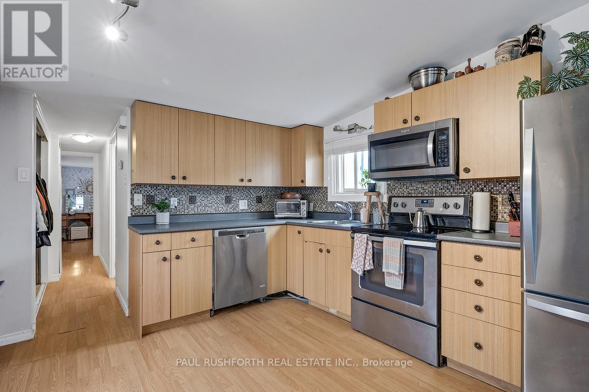 2 Bed, 1 Bath House for Sale in Ottawa – 42 – 3535 ST JOSEPH BOULEVARD, Ottawa – MLS# X13134164 - Image 9
