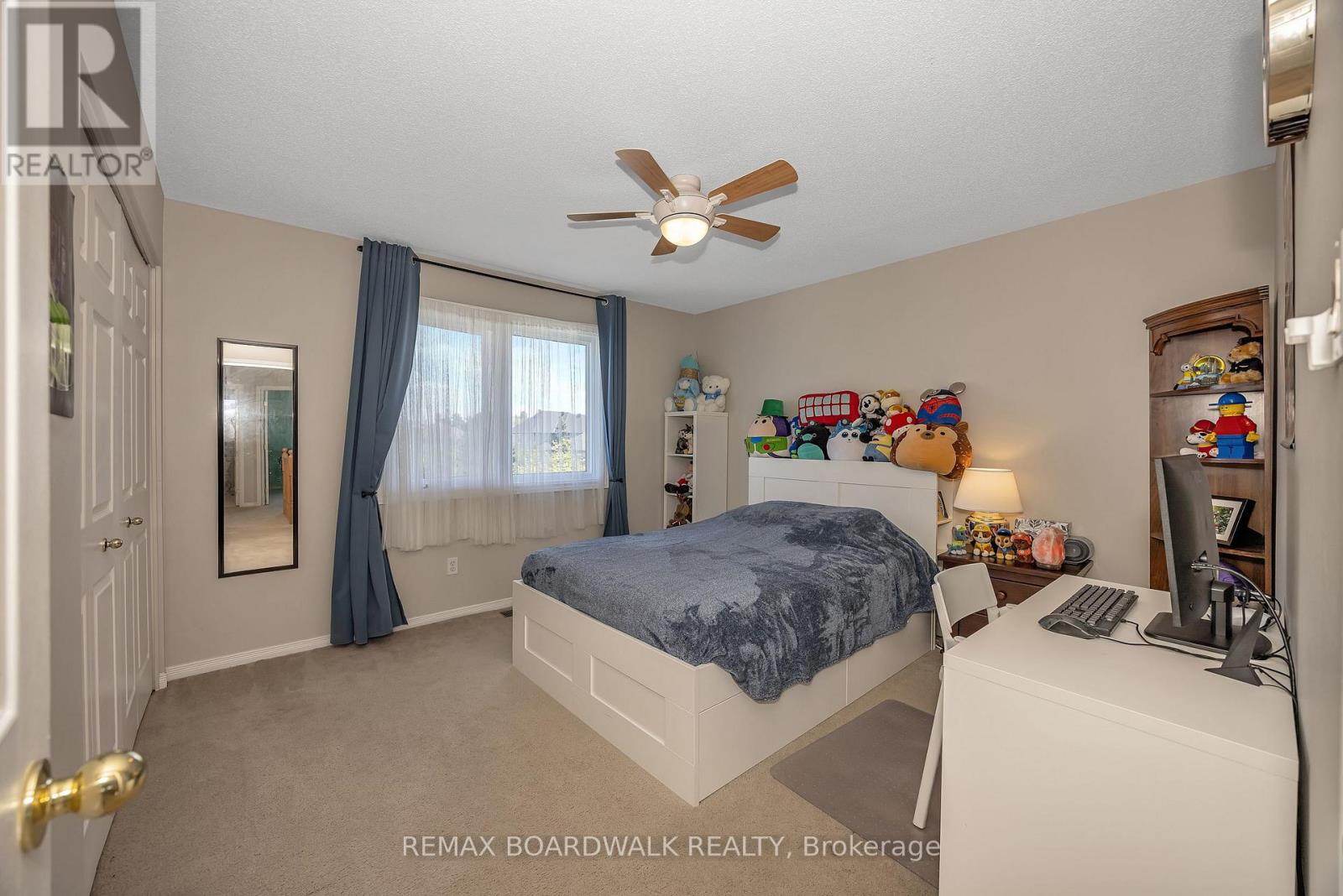 102 MOSSWOOD COURT - 29