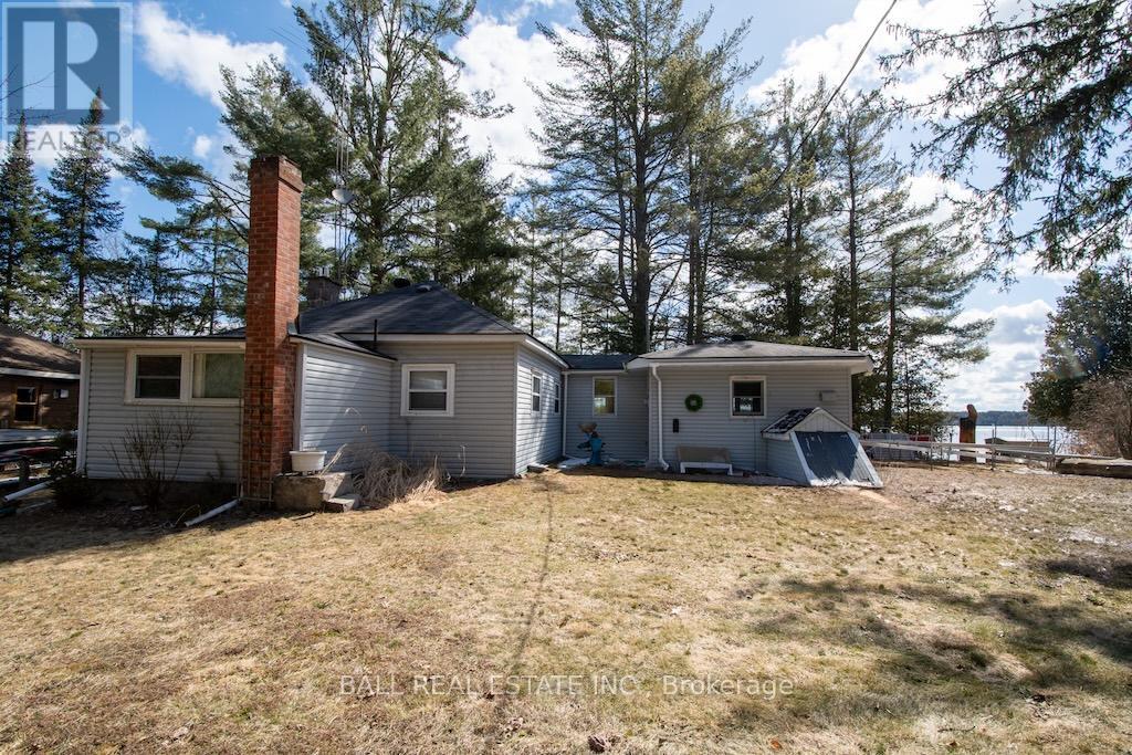 2077 WHITE LAKE ROAD W - 43