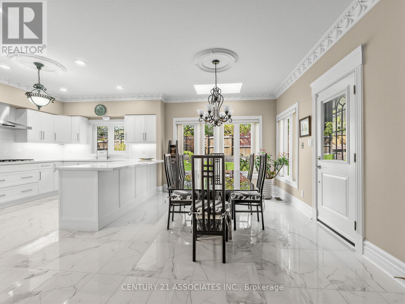 1478 ESTES CRESCENT - 11