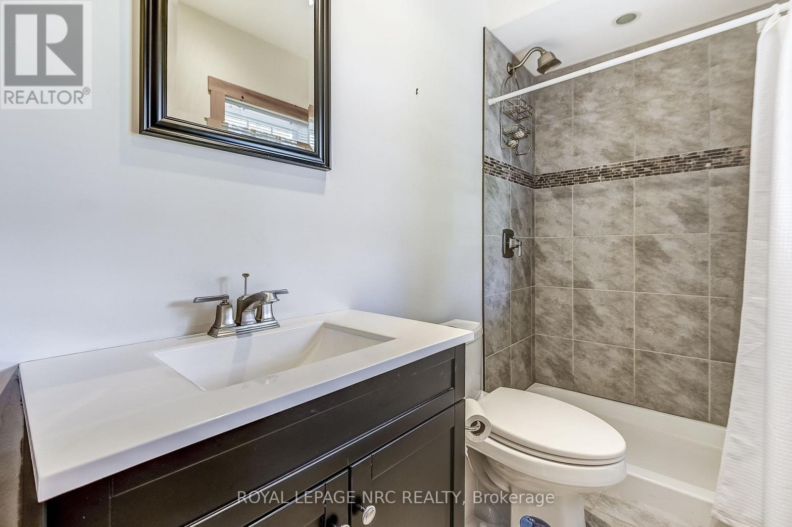 10849 LAKESHORE ROAD W - 19