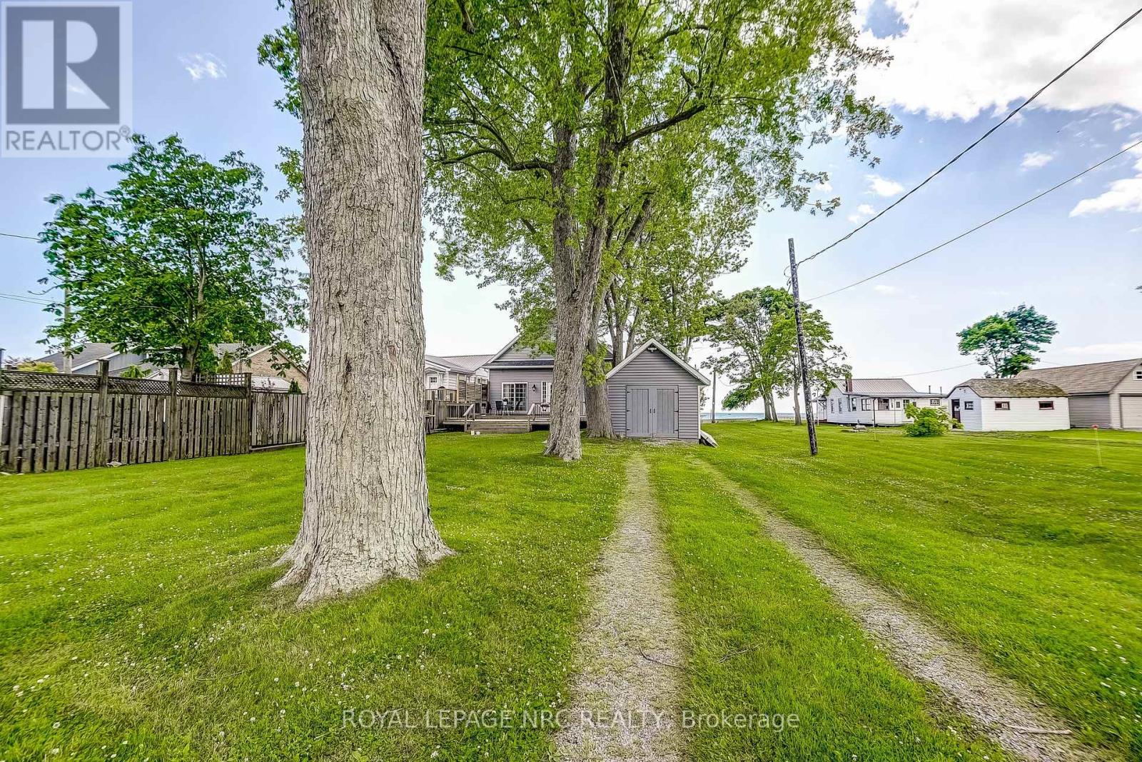 10849 LAKESHORE ROAD W - 26