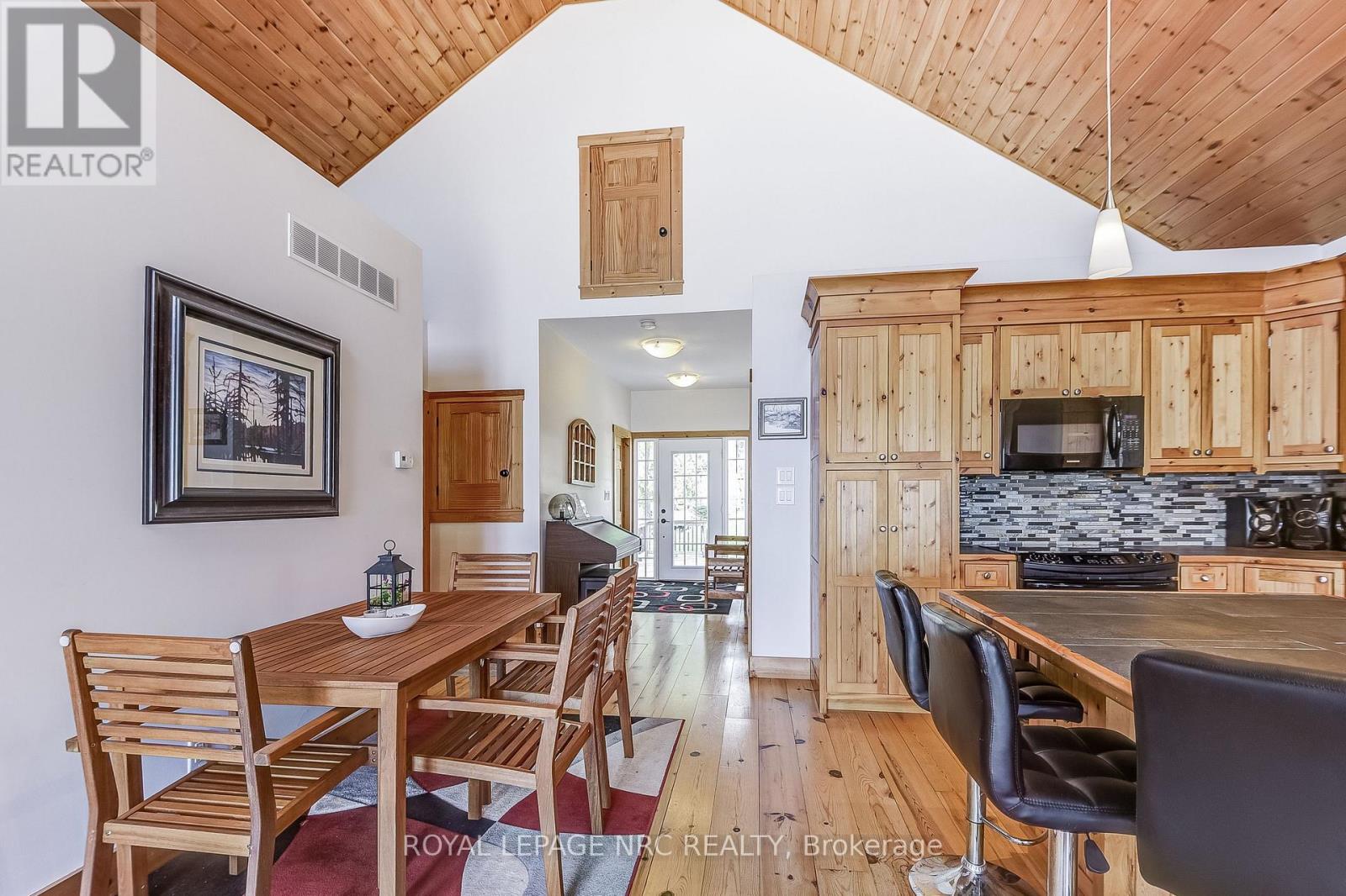 10849 LAKESHORE ROAD W - 5