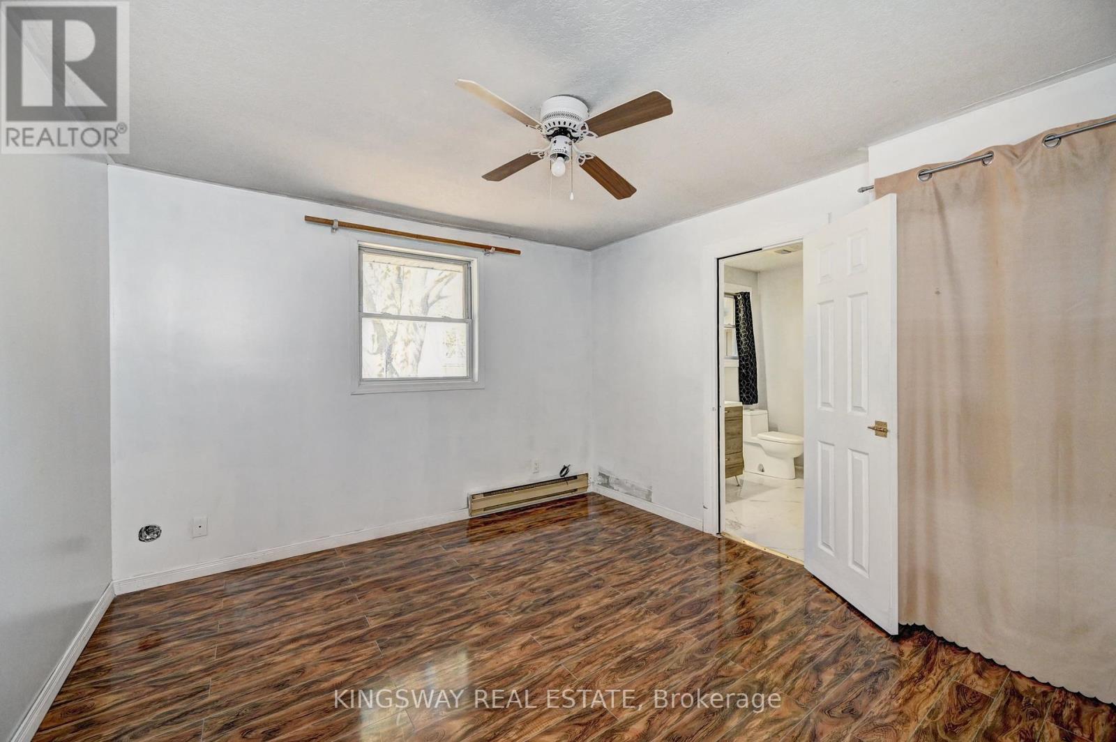 2340 FOUNTAIN STREET N - 30