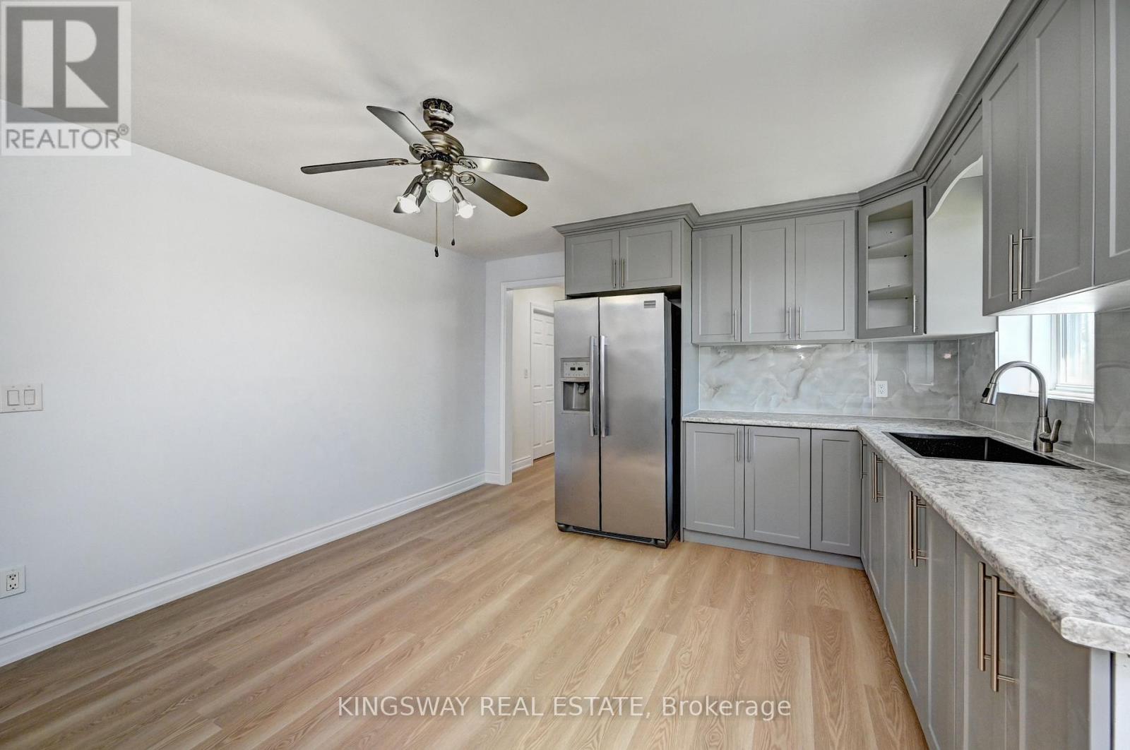 2340 FOUNTAIN STREET N - 25