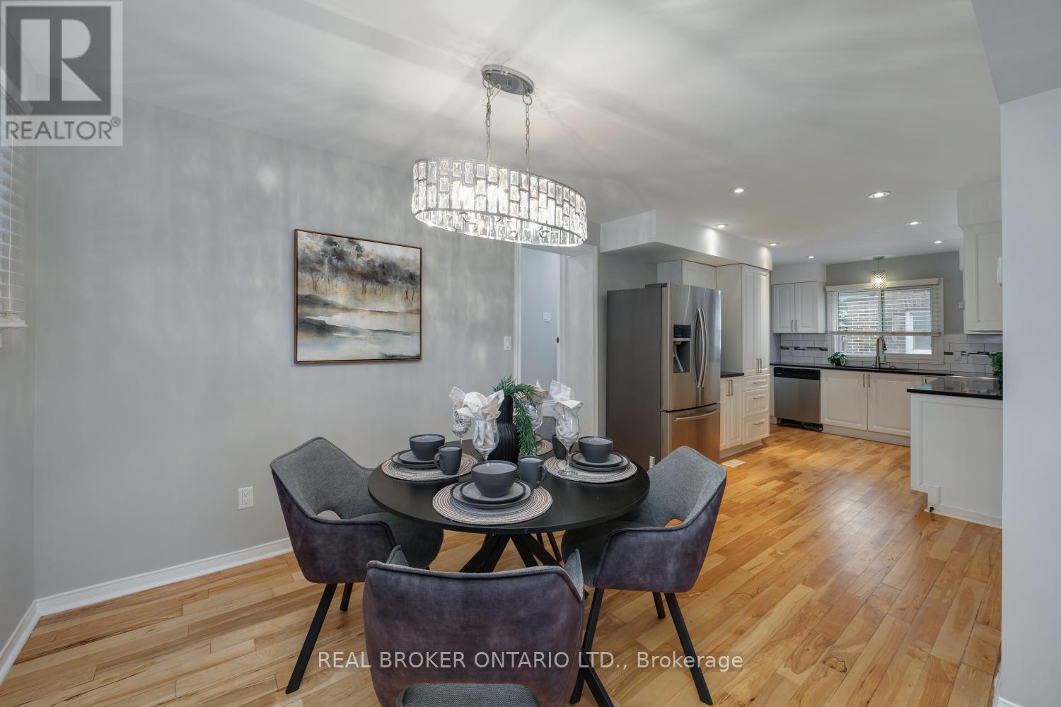 234 OSHAWA BOULEVARD N - 12