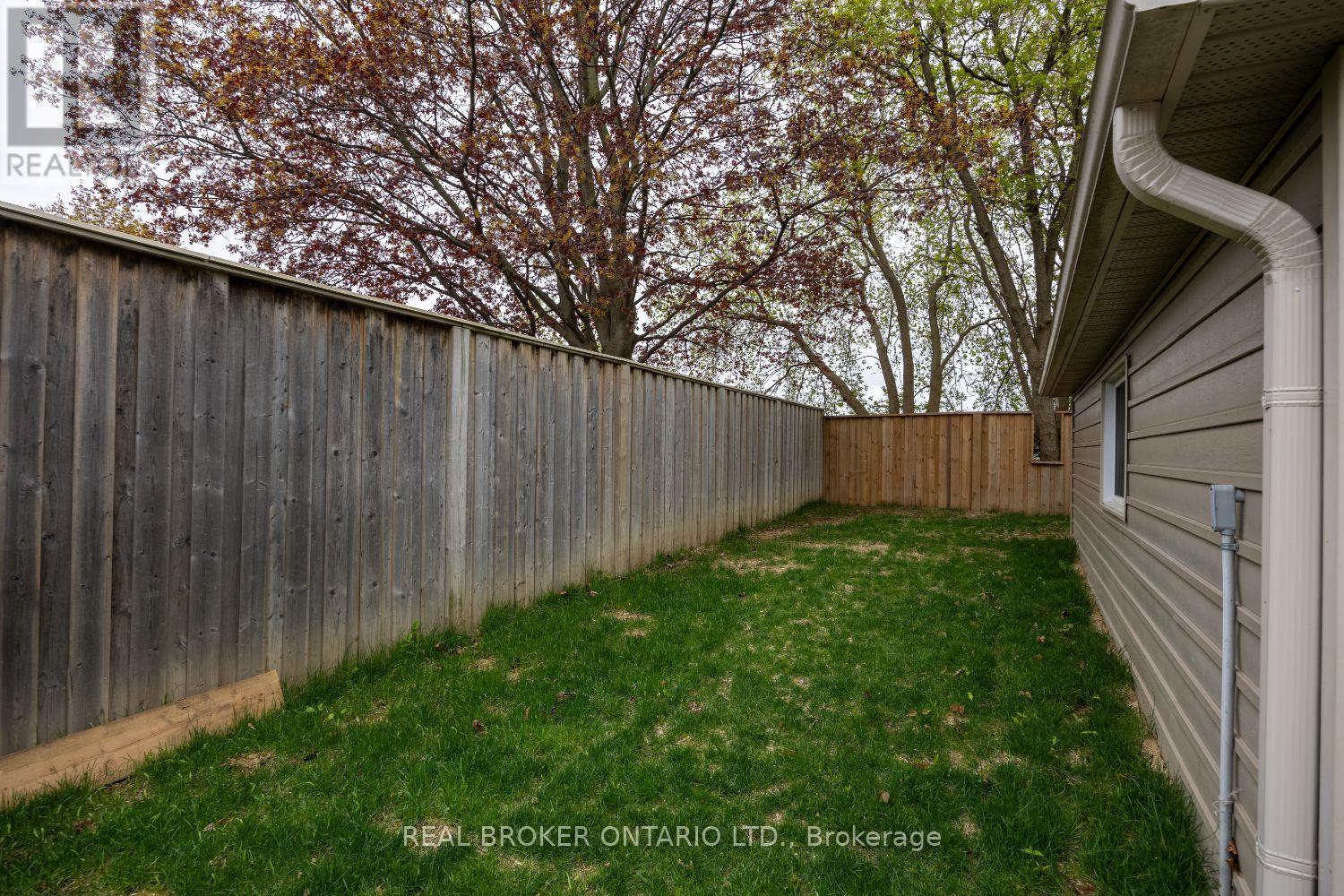 234 OSHAWA BOULEVARD N - 46