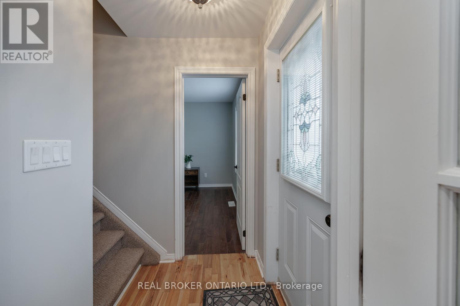 234 OSHAWA BOULEVARD N - 5