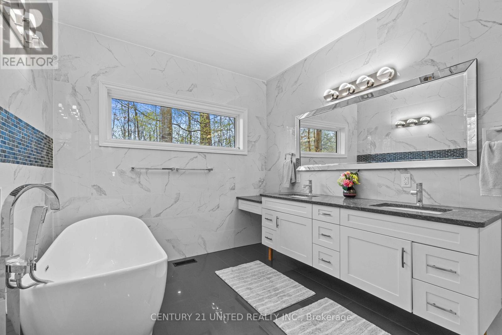 1746 LAKEHURST ROAD - 19