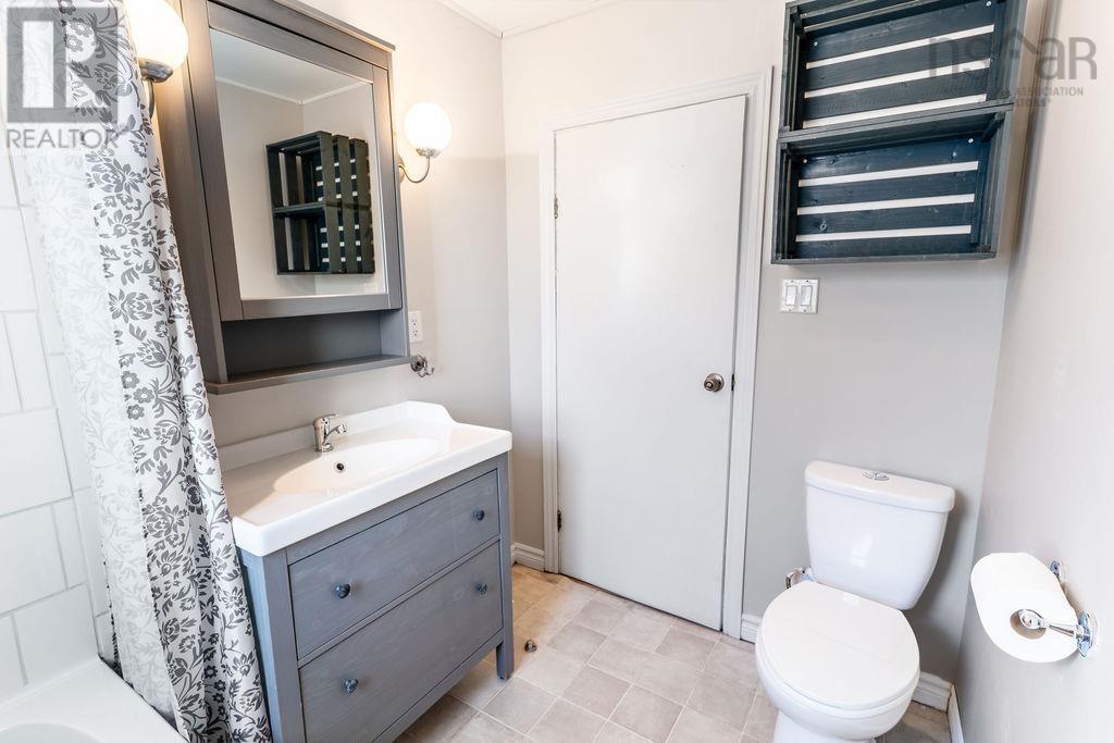 Property 26 of 41 of 119 Howard Avenue