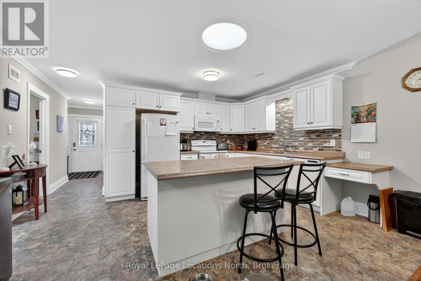 47 CLOVER CRESCENT - Image 12