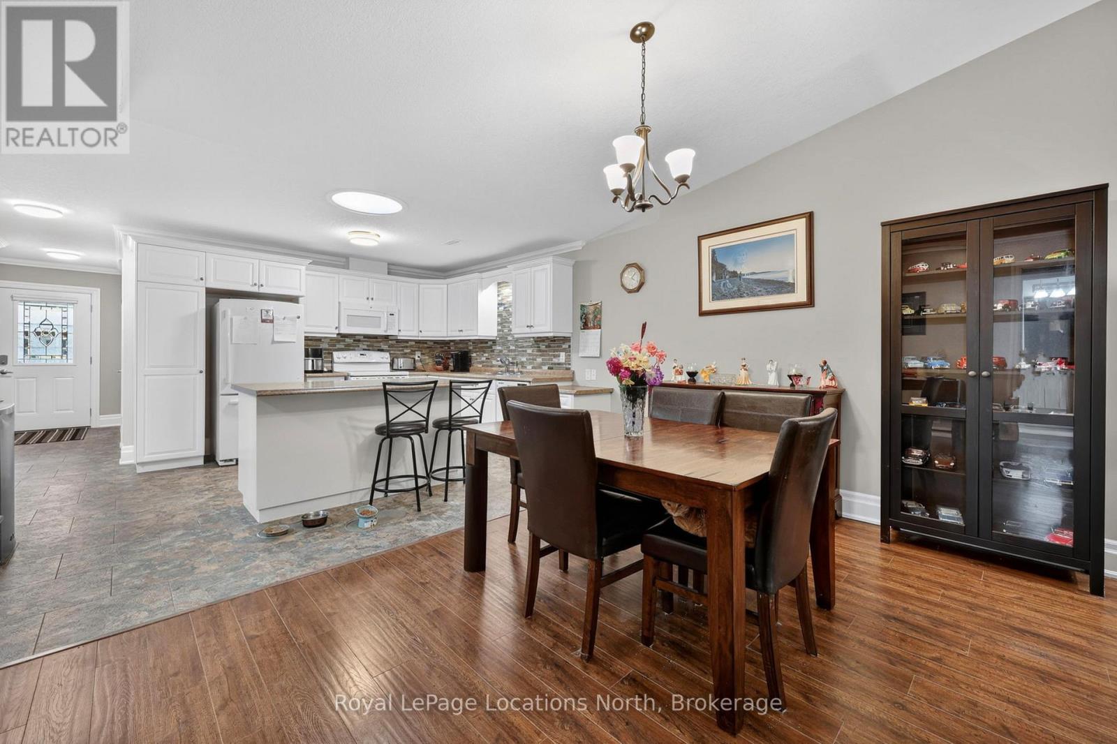 47 CLOVER CRESCENT - Image 16