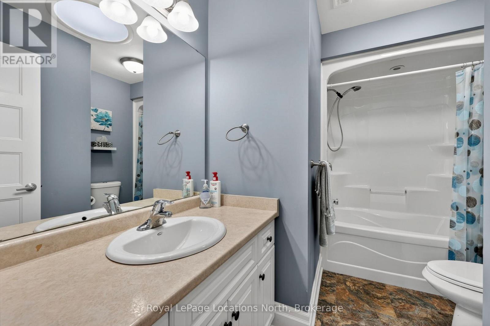 47 CLOVER CRESCENT - Image 19
