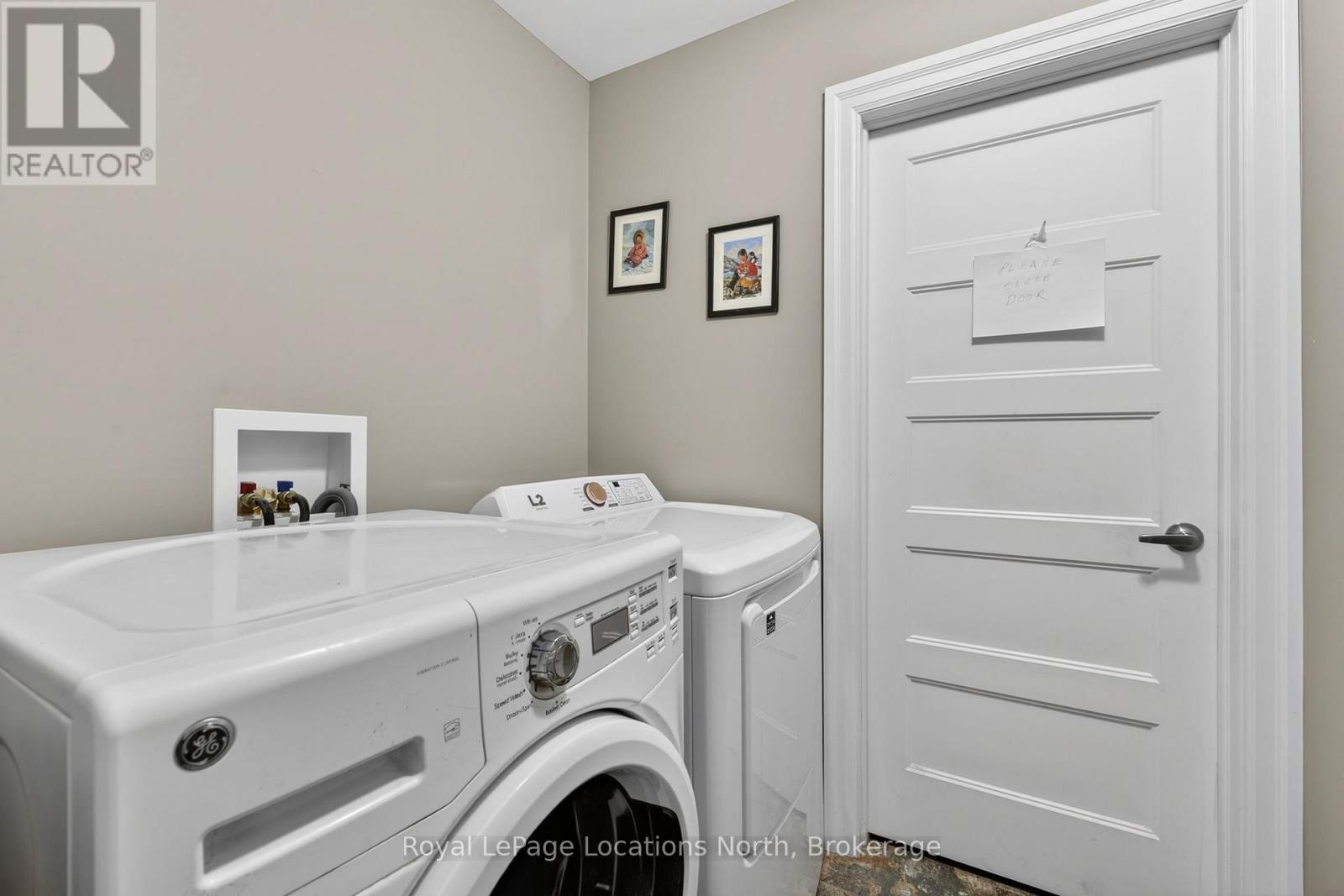47 CLOVER CRESCENT - Image 20