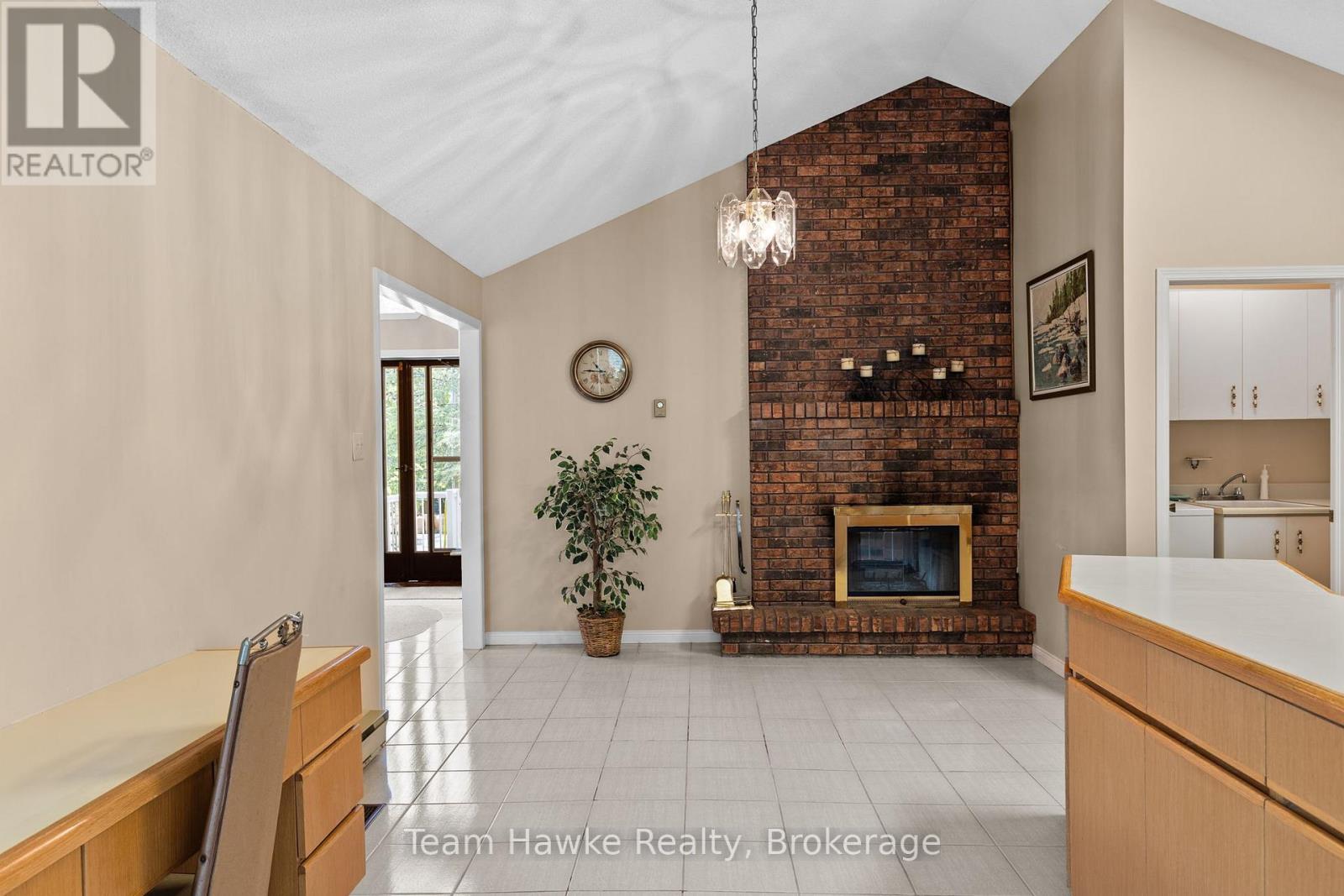 2253 TINY BEACHES ROAD S - 6