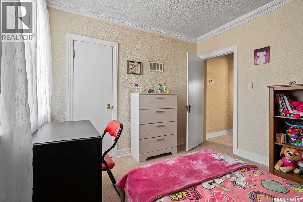 2445 Reynolds STREET - 18
