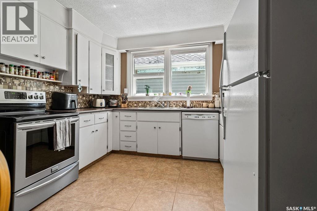 2445 Reynolds STREET - 19
