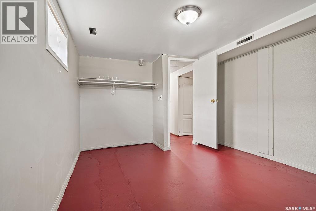 2445 Reynolds STREET - 34