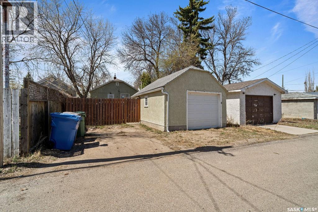 2445 Reynolds STREET - 40