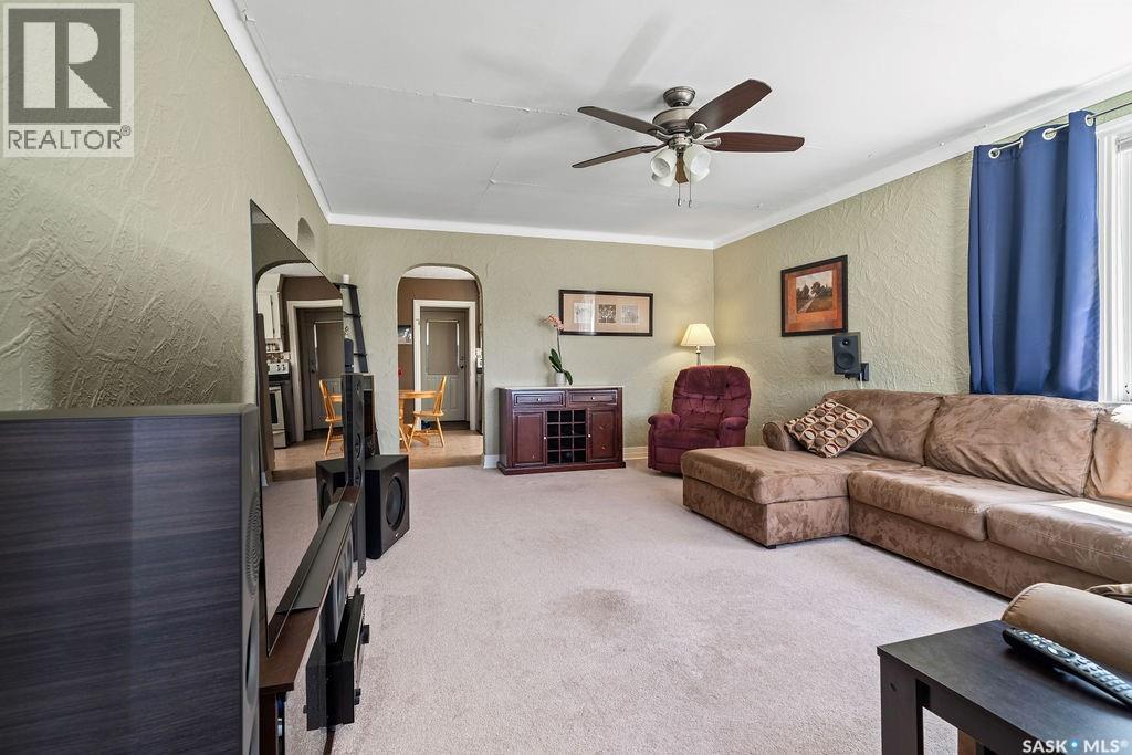 2445 Reynolds STREET - 6