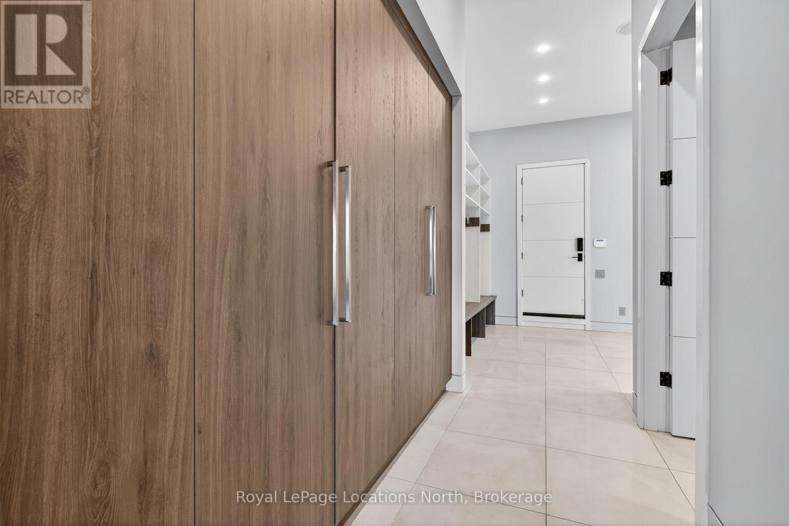 116 COURCHEVEL CRESCENT - 26