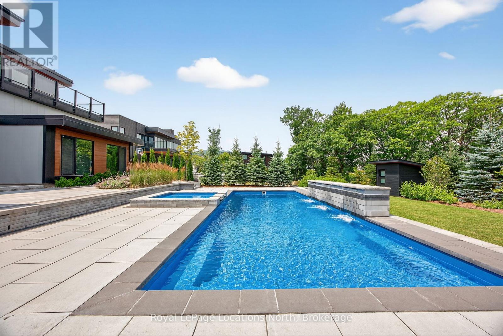 116 COURCHEVEL CRESCENT - 33