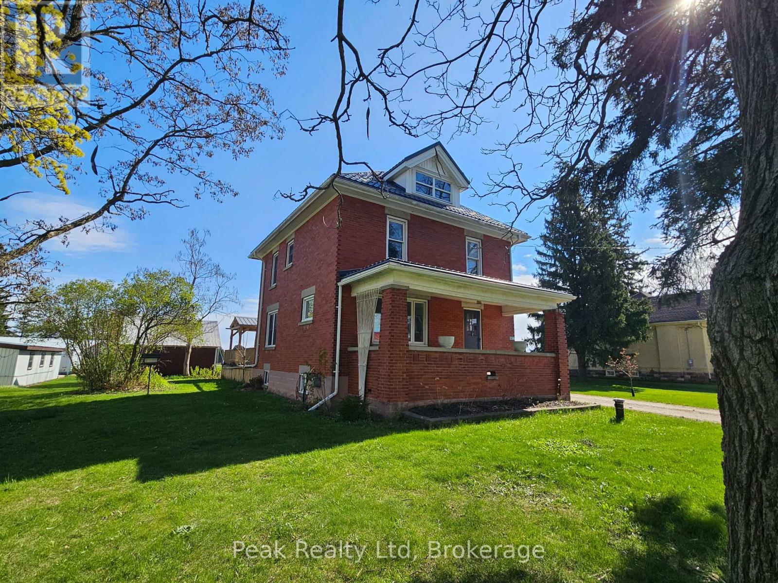 236 HURON ROAD - 2