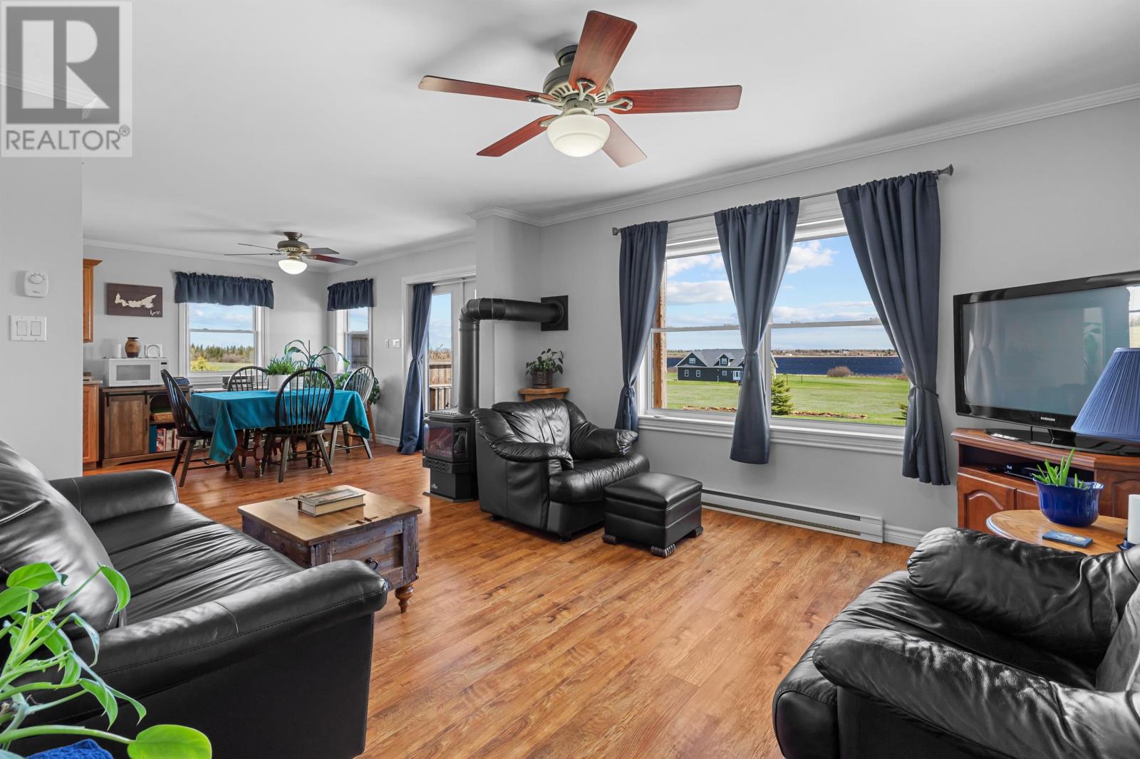 54 Hatton Road - 13