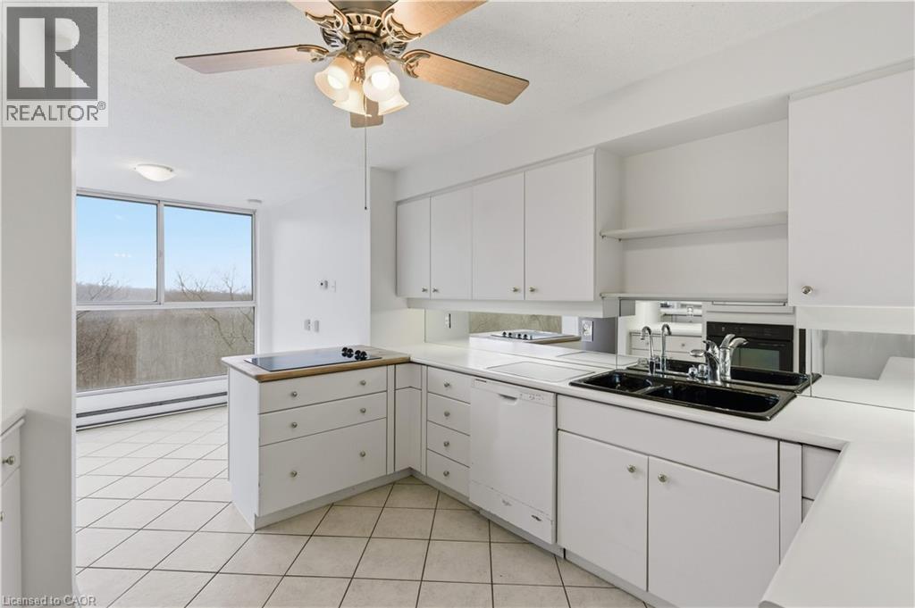 20 BERKLEY Road Unit# 702, Cambridge, Ontario, N1S4S8 — Photo 10