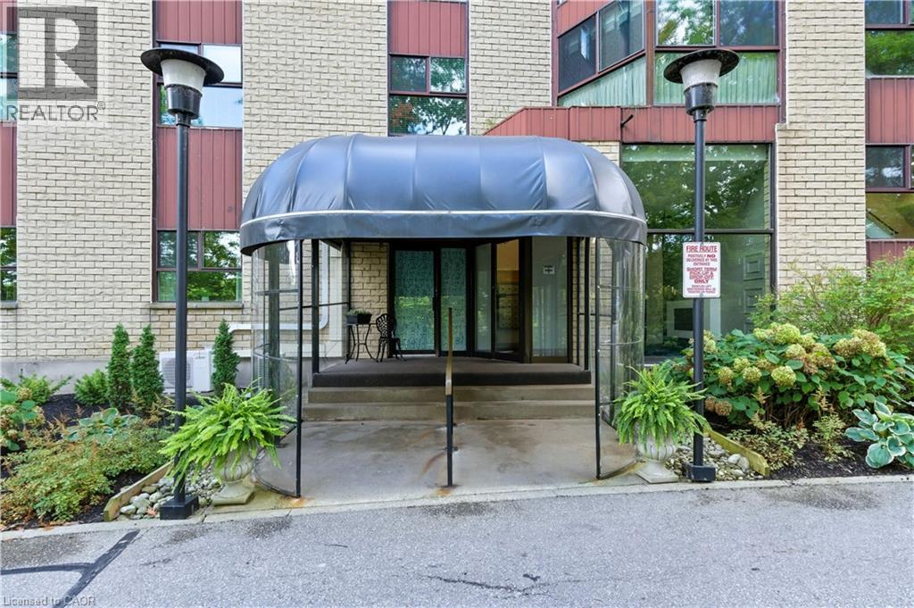 20 BERKLEY Road Unit# 702, Cambridge, Ontario, N1S4S8 — Photo 4