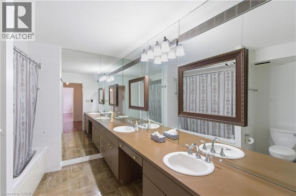 20 BERKLEY Road Unit# 702, Cambridge, Ontario, N1S4S8 — Photo 32
