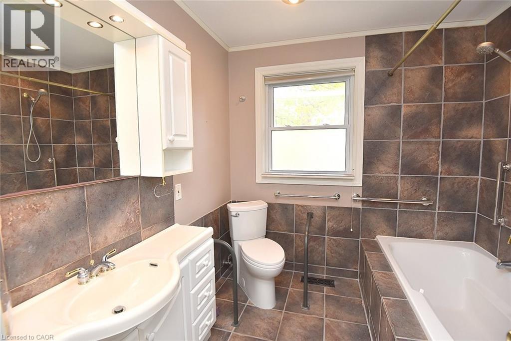 5409 CROYDON Road, Burlington, Ontario, L7L3J2 — Photo 34