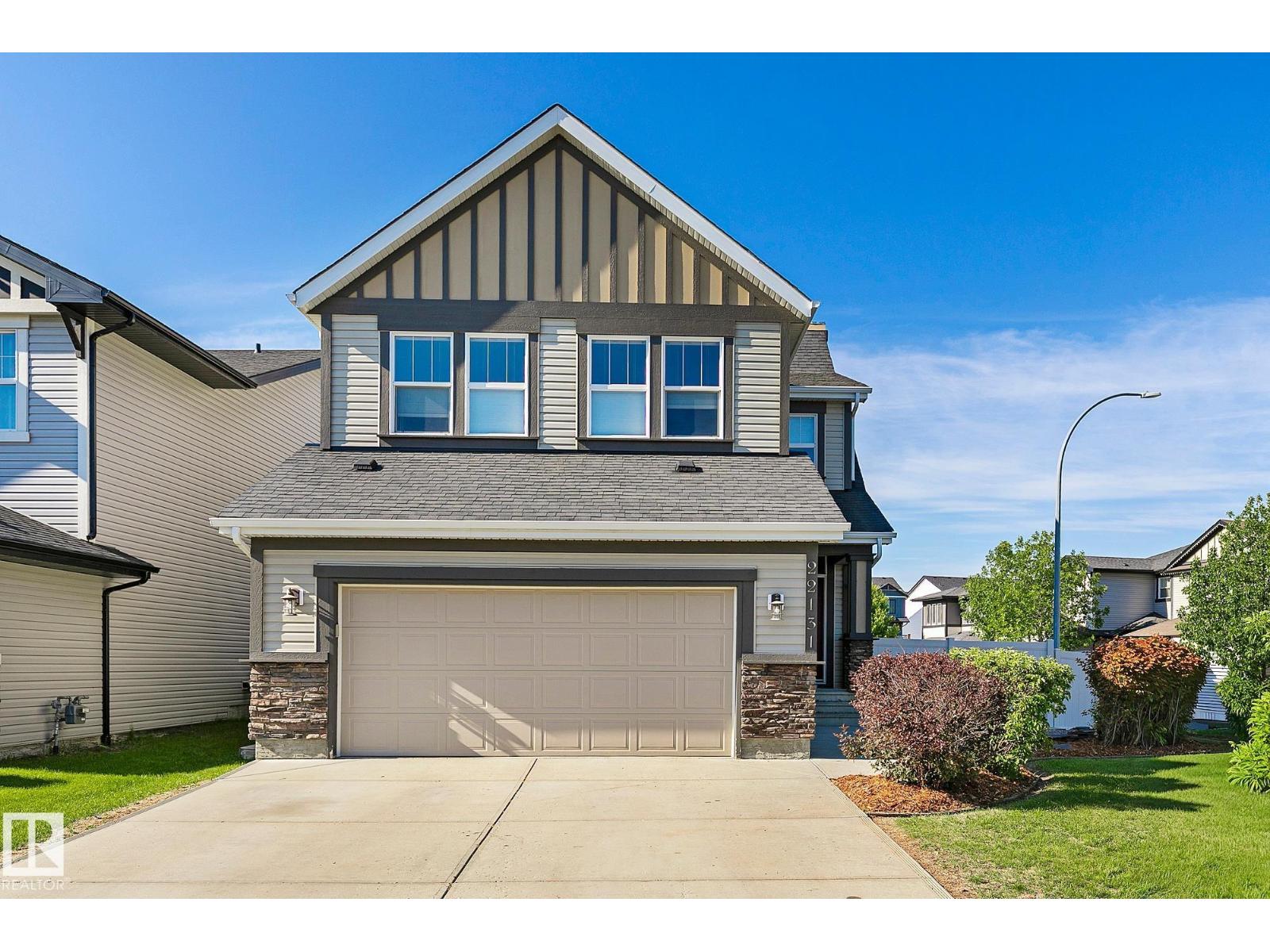 22131 95 AV NW - 1
