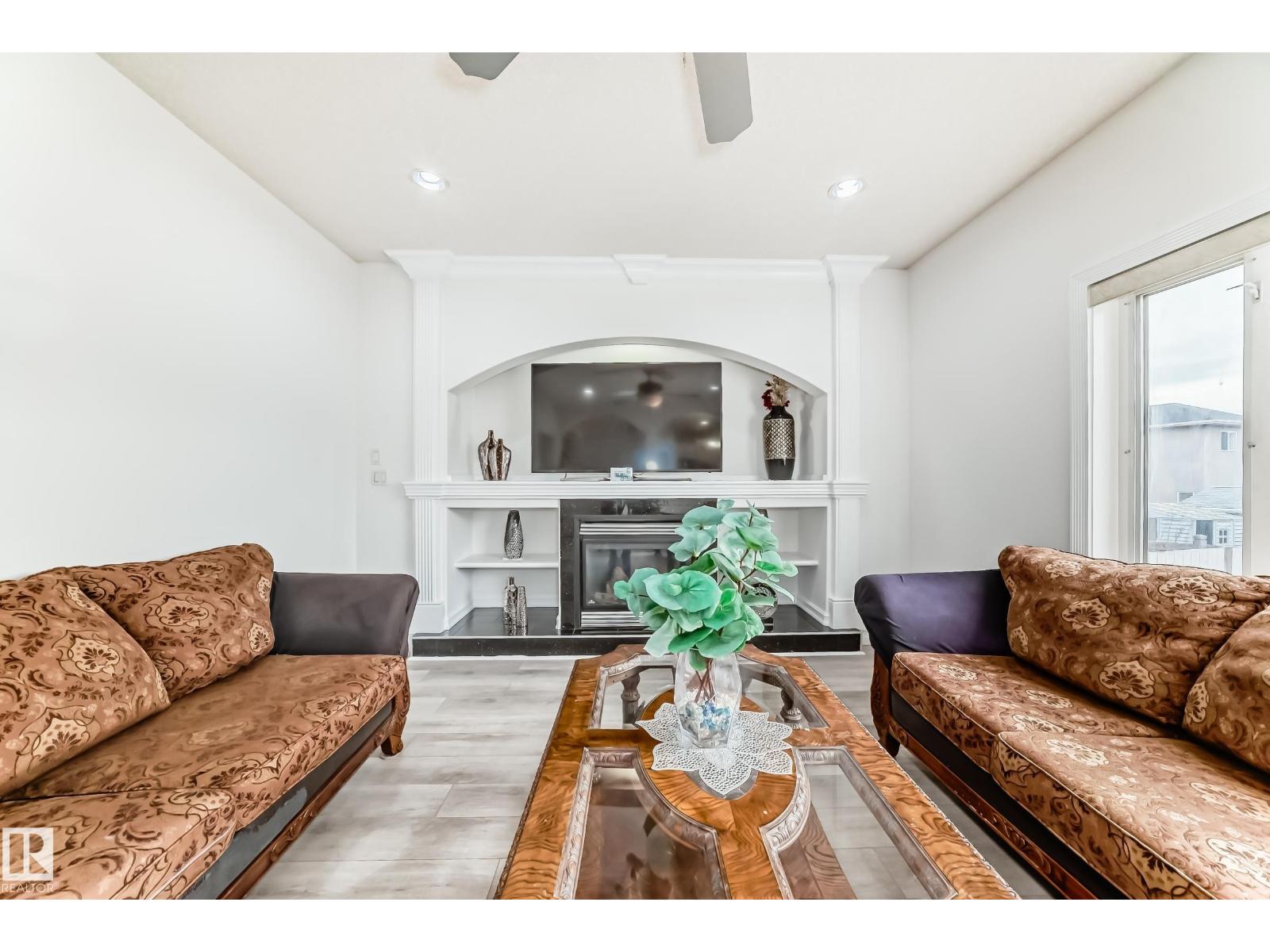 16626 58A ST NW - 25