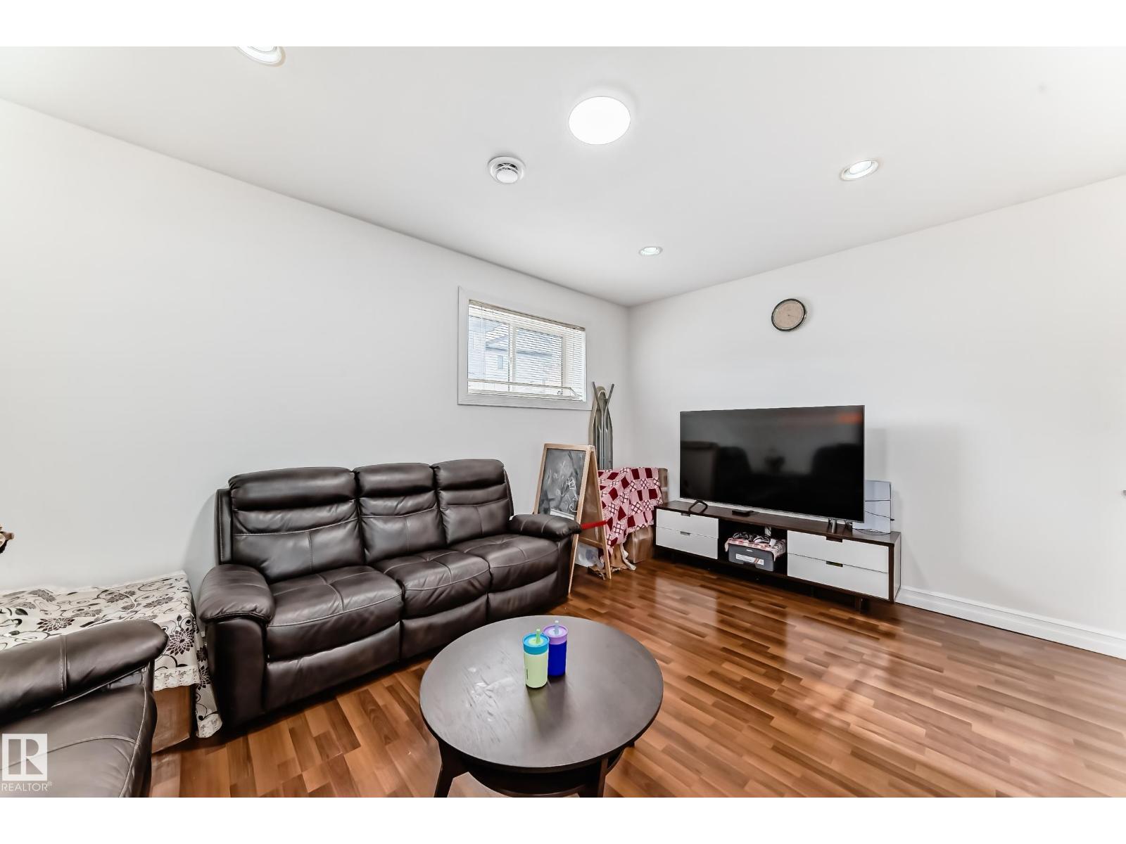 16626 58A ST NW - 50