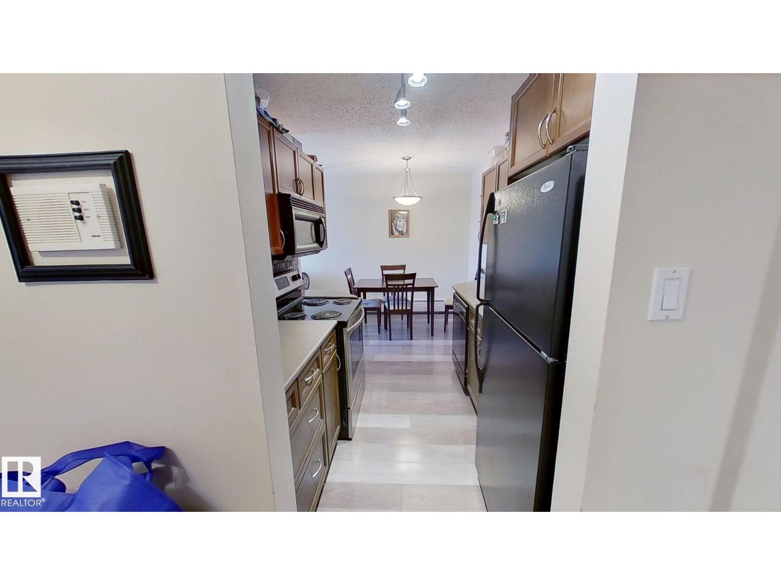 #401 10326 117 ST NW - 2