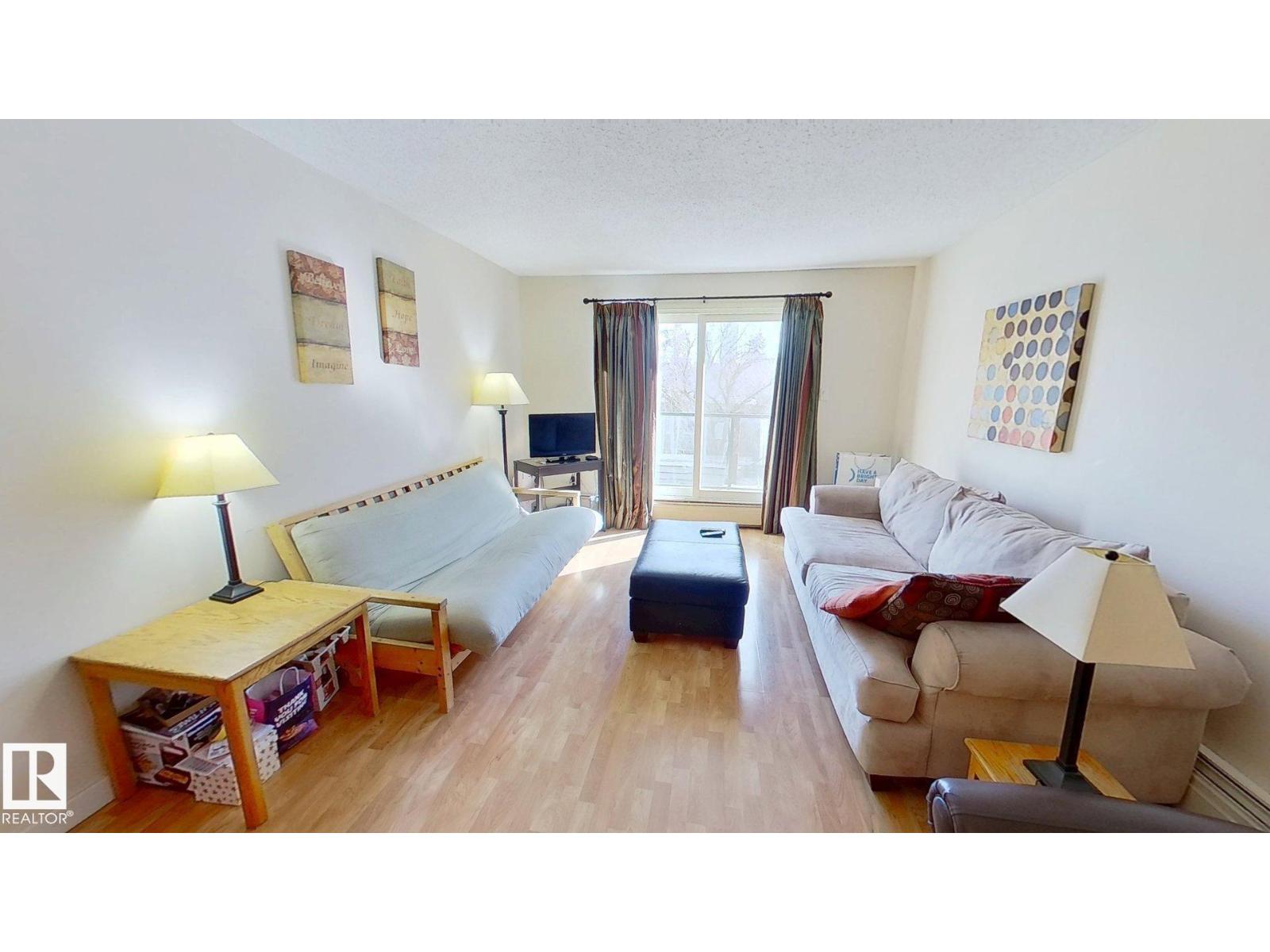 #401 10326 117 ST NW - 7