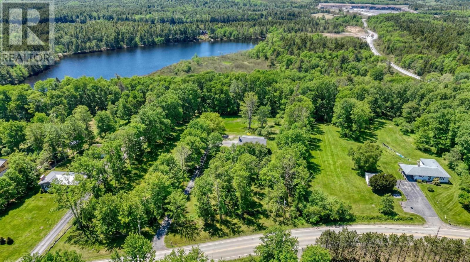 Property 32 of 50 of 12379 3 Highway