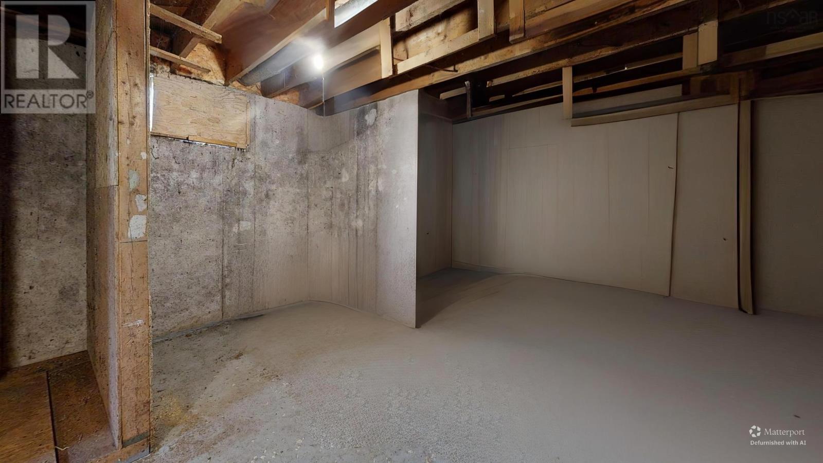 Property 36 of 50 of 12379 3 Highway