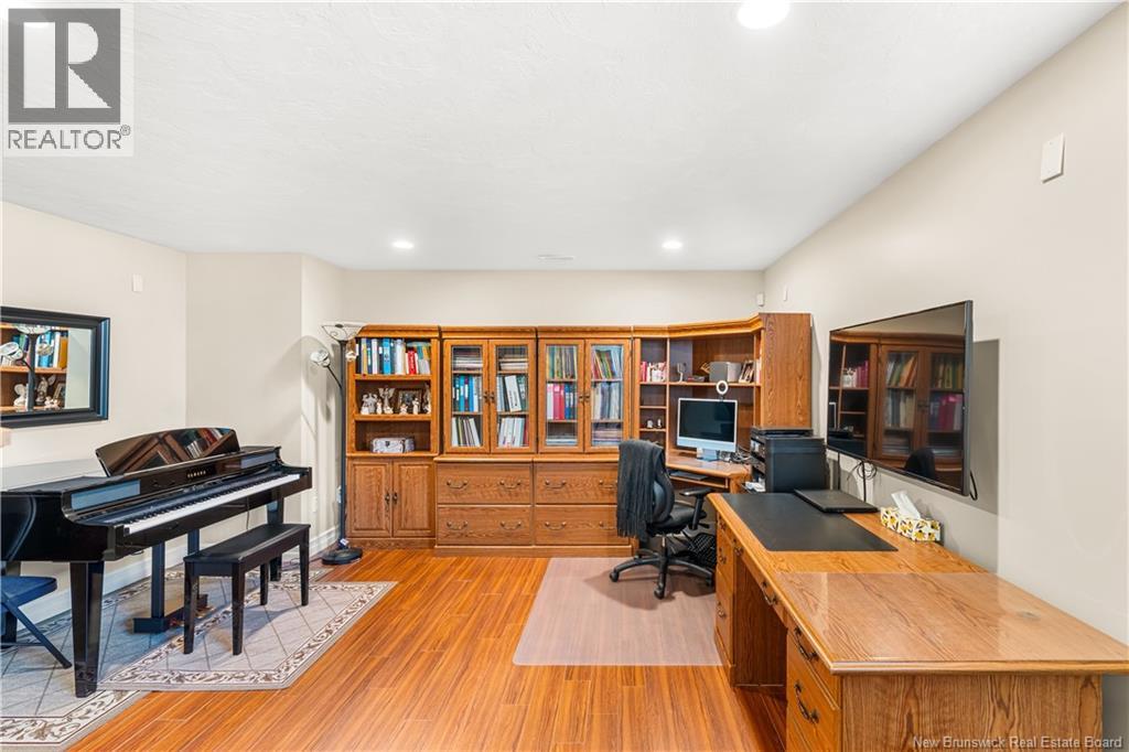 103 Bonaventure Street - 24