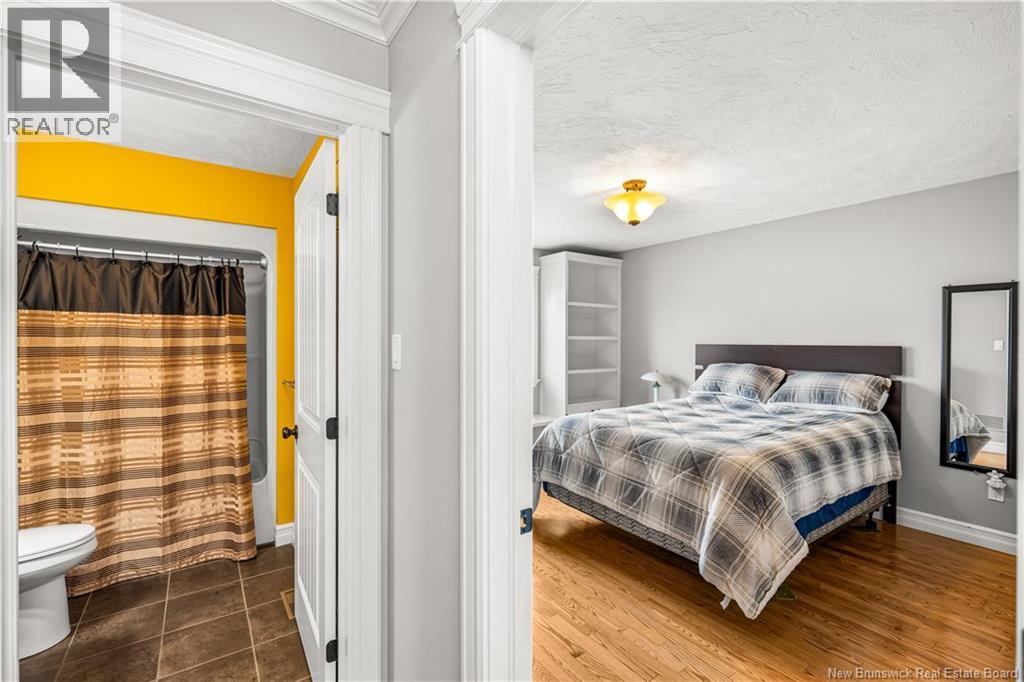103 Bonaventure Street - 41