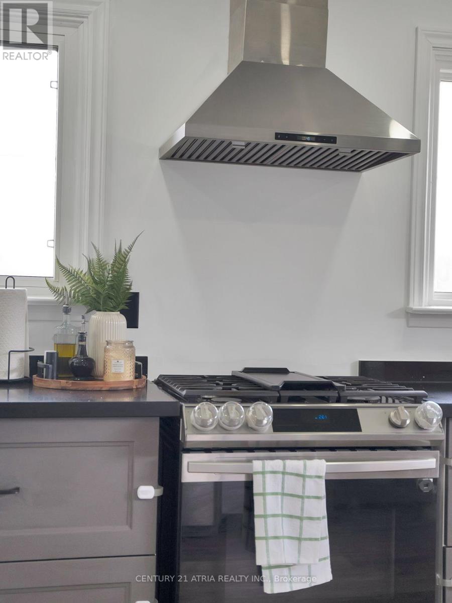 6552 YONGE STREET - 16