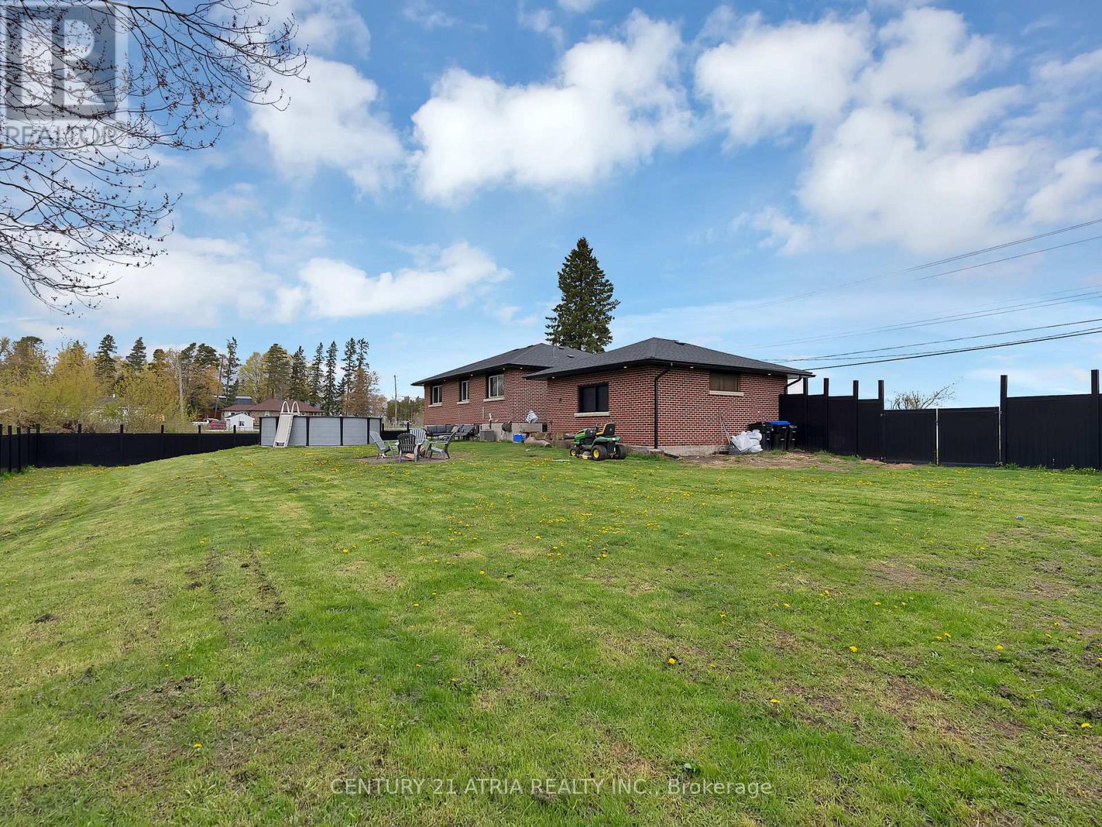 6552 YONGE STREET - 30