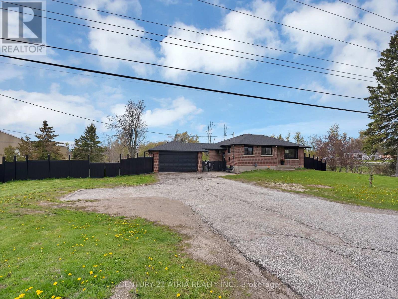 6552 YONGE STREET - 4