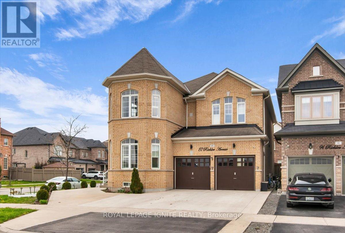 87 RICHLER AVENUE - 3