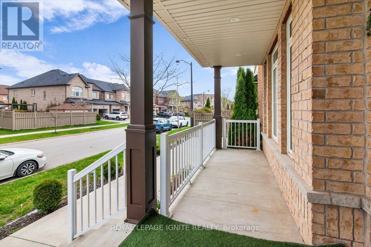 87 RICHLER AVENUE - 41